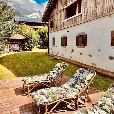 Hotel Wanderful Life Montblanc Refuge De Gamme