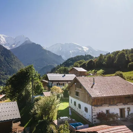 Wanderful Life Montblanc Refuge De Gamme 4*