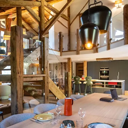 Hotel Wanderful Life Montblanc Refuge De Gamme 4*
