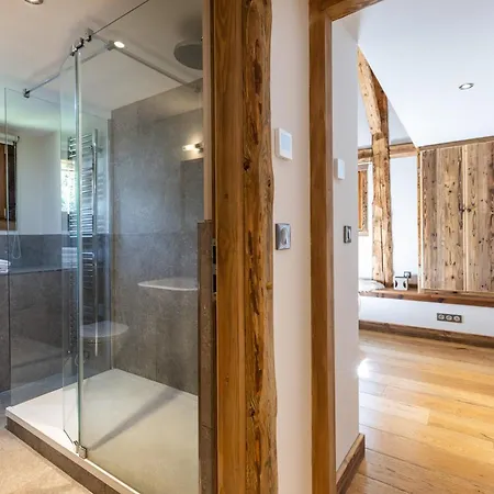 Hotel Wanderful Life Montblanc Refuge De Gamme